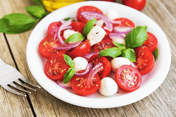 Caprese Salatası Tarifi
